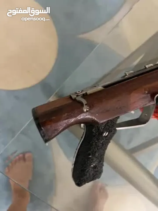 مسدس غوص صناعة عمانية يدوية spare gun
