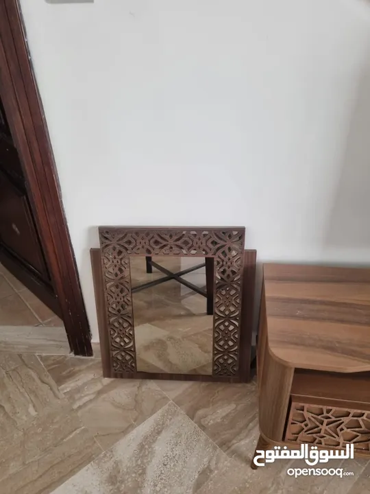 Complete TV Room Set - Like New مجموعة كاملة من غرف التلفزيون- Whatsapp Please