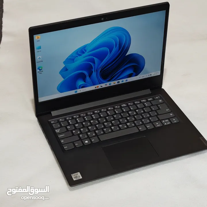 لابتوب Lenovo v14 معالج i5 الجيل العاشر