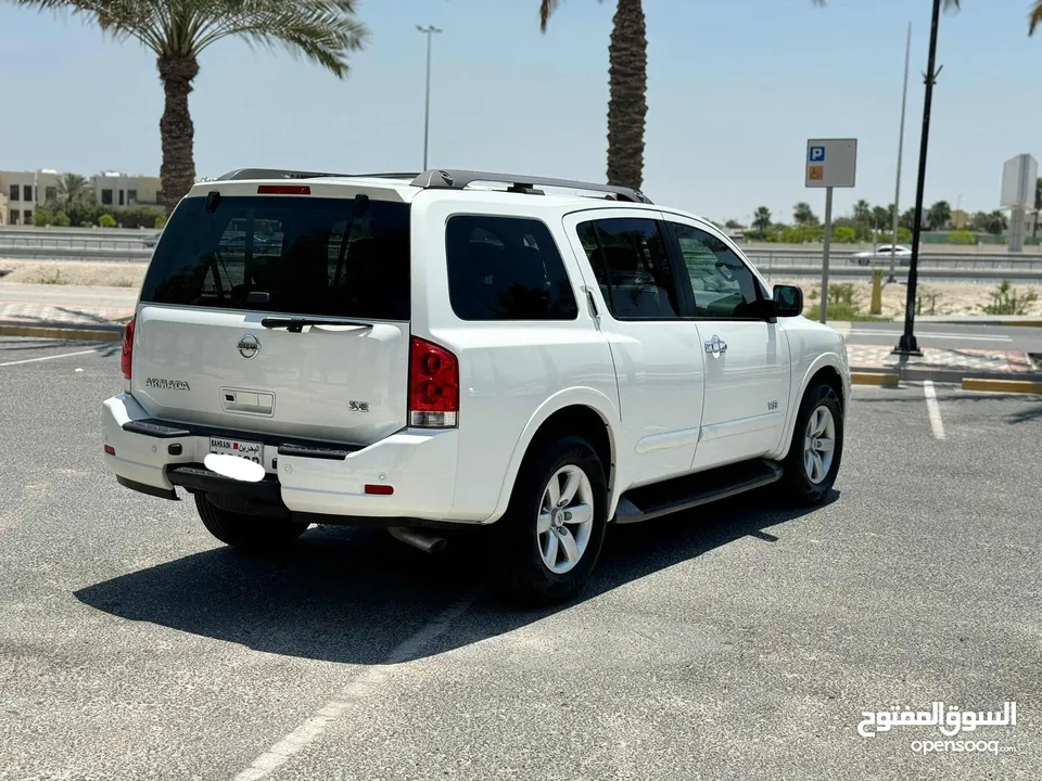 Nissan Armada SE 2015 (White)