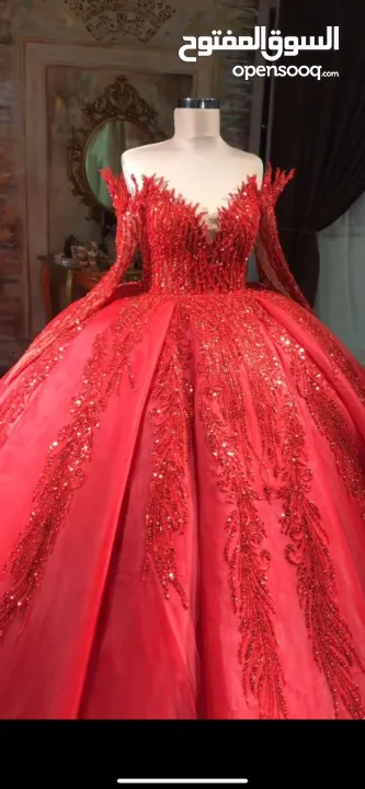 فساتين زفاف وخطوبة بالجملة