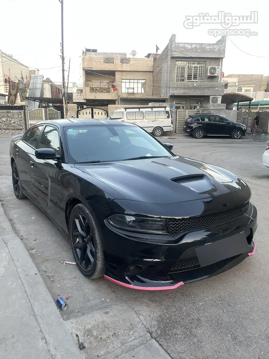 دوج جارجر 2022 / rt5700 السعر 28500