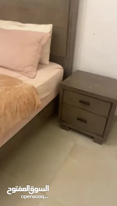 غرفة نوم للبيع