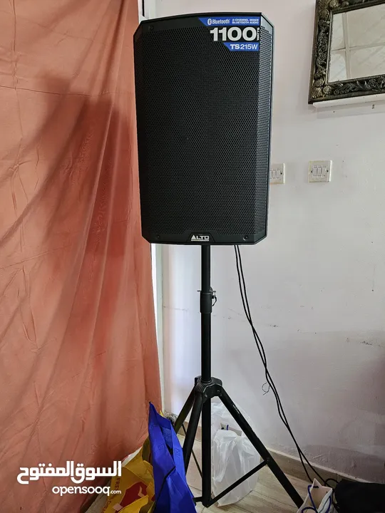 دي جي إسلامي مع اقواس بالون  Speakers for daily rent