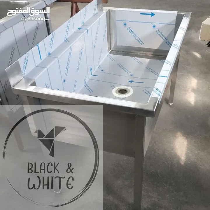 تفصيل عدة مطاعم و فنادق و ملاحم