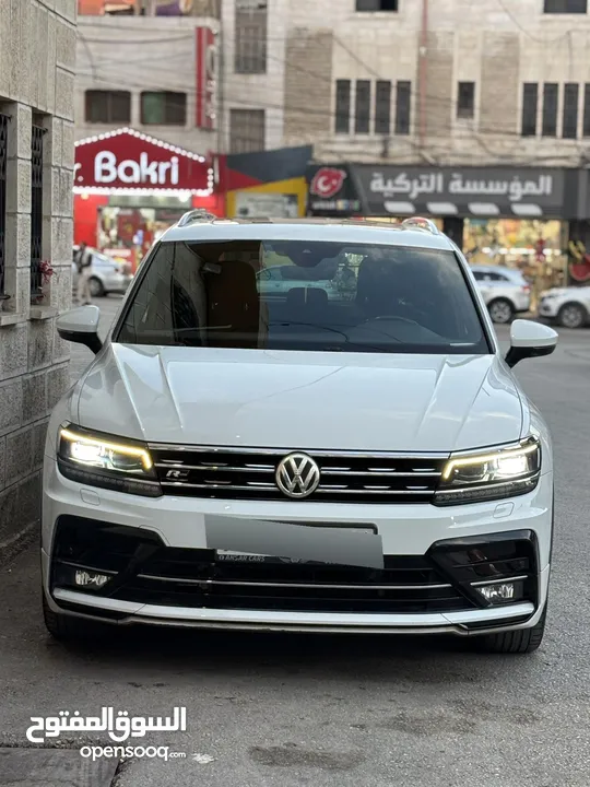 تيجوان آر لاين 2019 بانوراما دهان الشركة