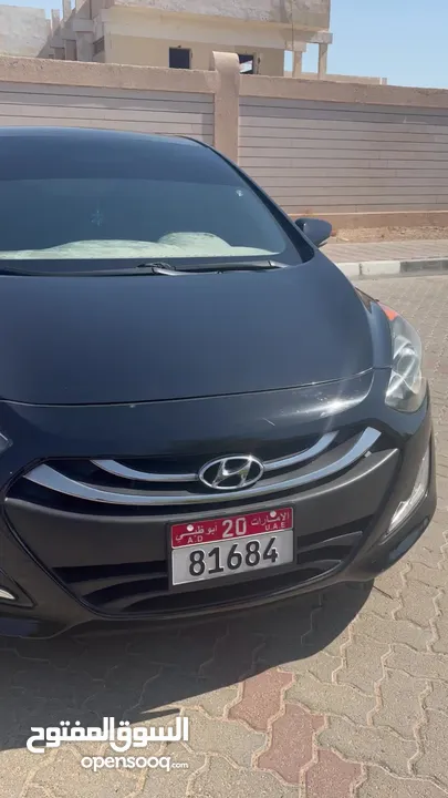 هونداي النترا هاتشباك بحالة الوكالة hyundai elantra