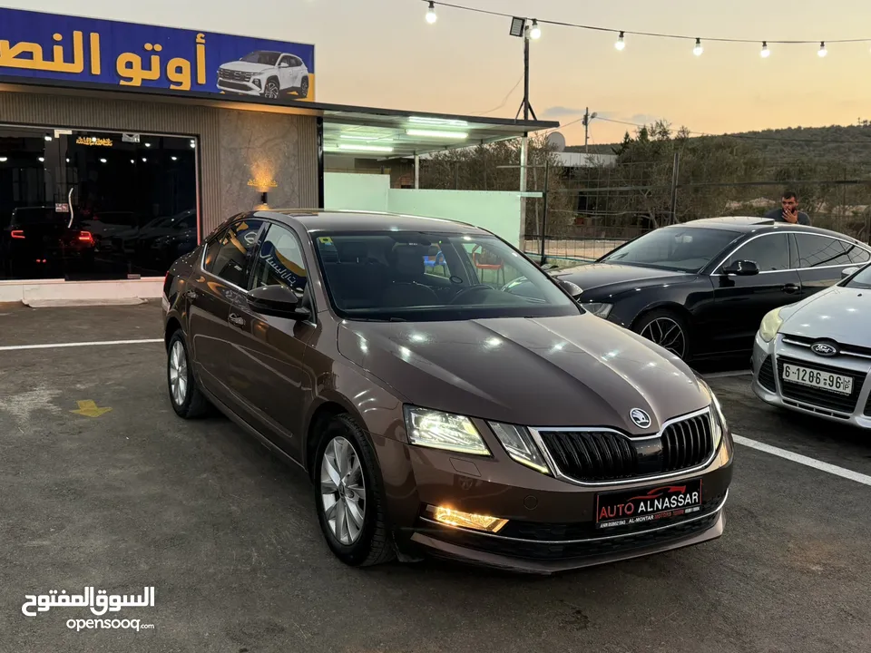 سكودا اوكتافيا بنزين 1.5 نخب اول سعر حرق