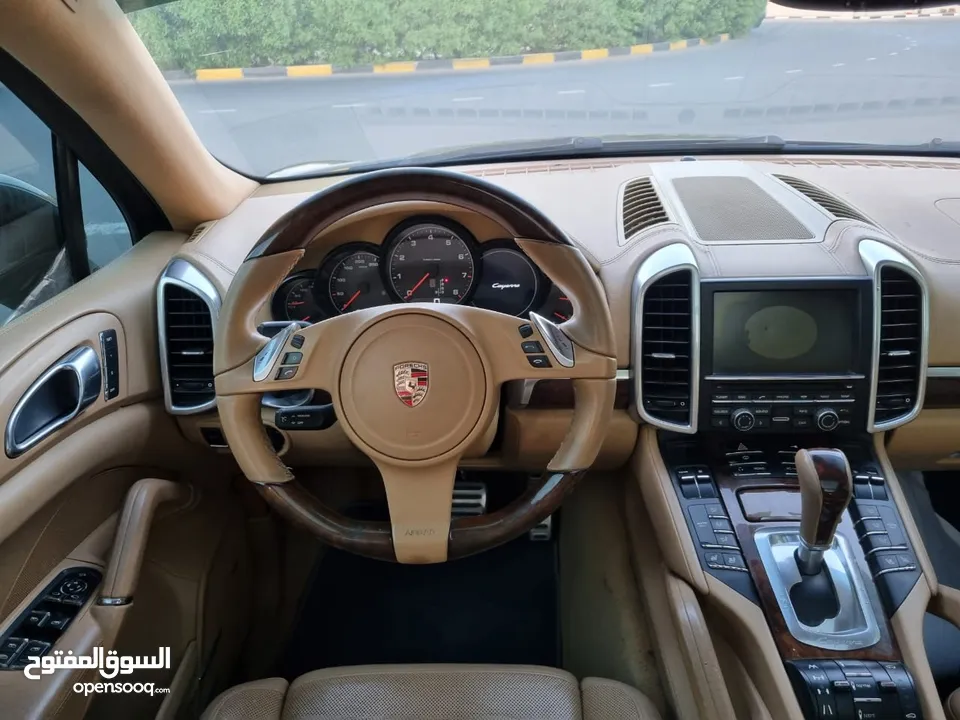 بورش كيان اس.  2011.   Porsche cayenne S