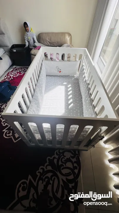 Baby bed with mattress