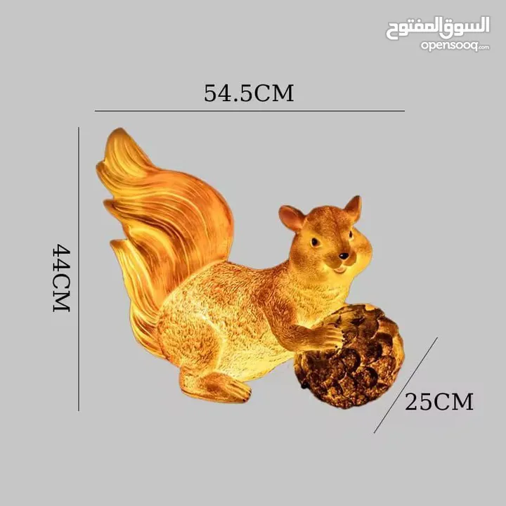 تمثال السنجاب بالحجم الكبير موجود في وضعيتين مميزتين مقاوم للمطر والشمس يدوم طويلا بلا بهتان