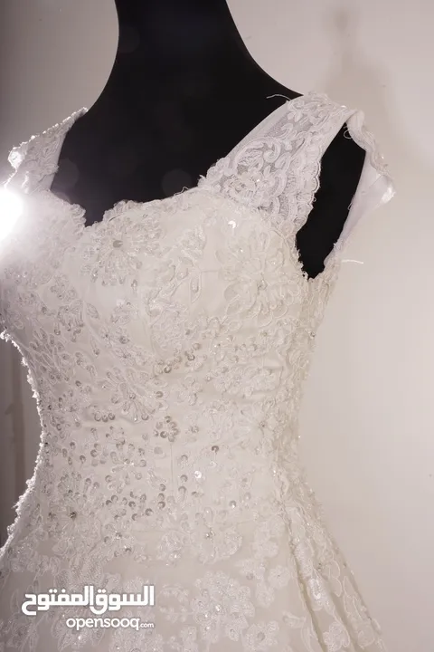 بدلات عرايس جديده و شبه جديده للبيع