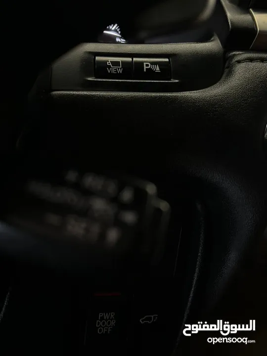 Lexus LX570 2019