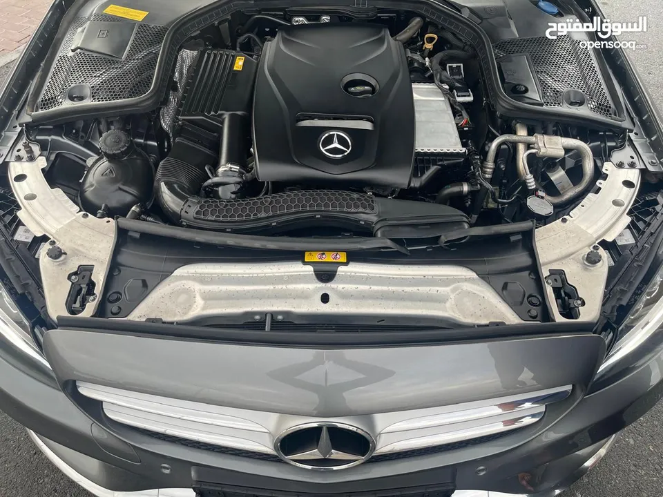 Mercedes C 200 _GCC_2018_Excellent Condition _Full option