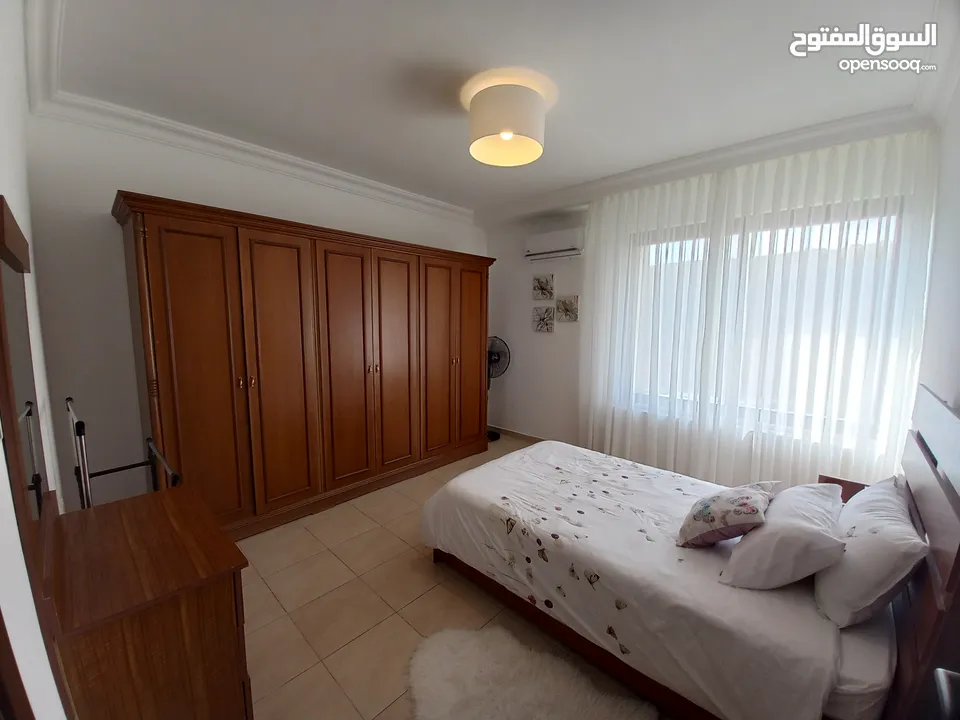 شقة مفروشة للإيجار 250م2 ( Property 18614 )-174858871