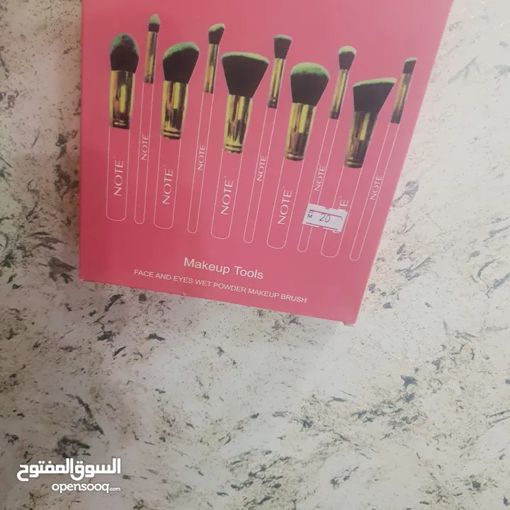 البيع جملة ومفرق بضاعة نخب اول كلو اصلي كميات محدودة