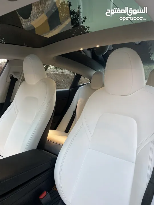 Tesla Model 3  موديل 2023 جمرك جديد  فحص أوتوسكور B+ بدفعة لا تقل عن 10 الاف دينار