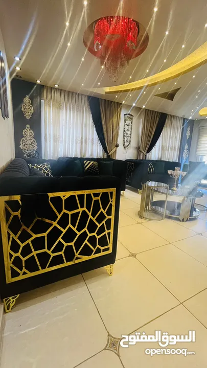 طقم صالون مودرن فاخر للبيع بسعر مغري