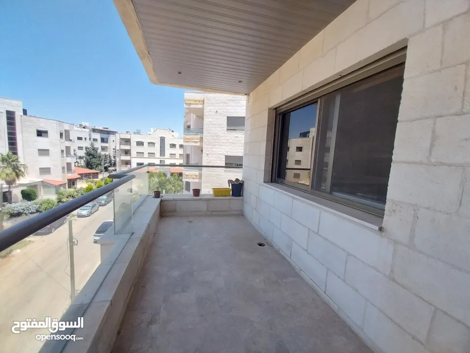 شقة للايجار في الصويفه  ( Property 33082 ) سنوي فقط