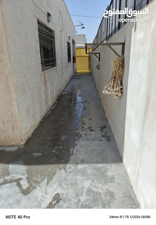 منزل للبيع كاش من المالك مباشرة  المنزل مستقل مدخل مستقل يحيط به صور من جميع الجهات المنزل