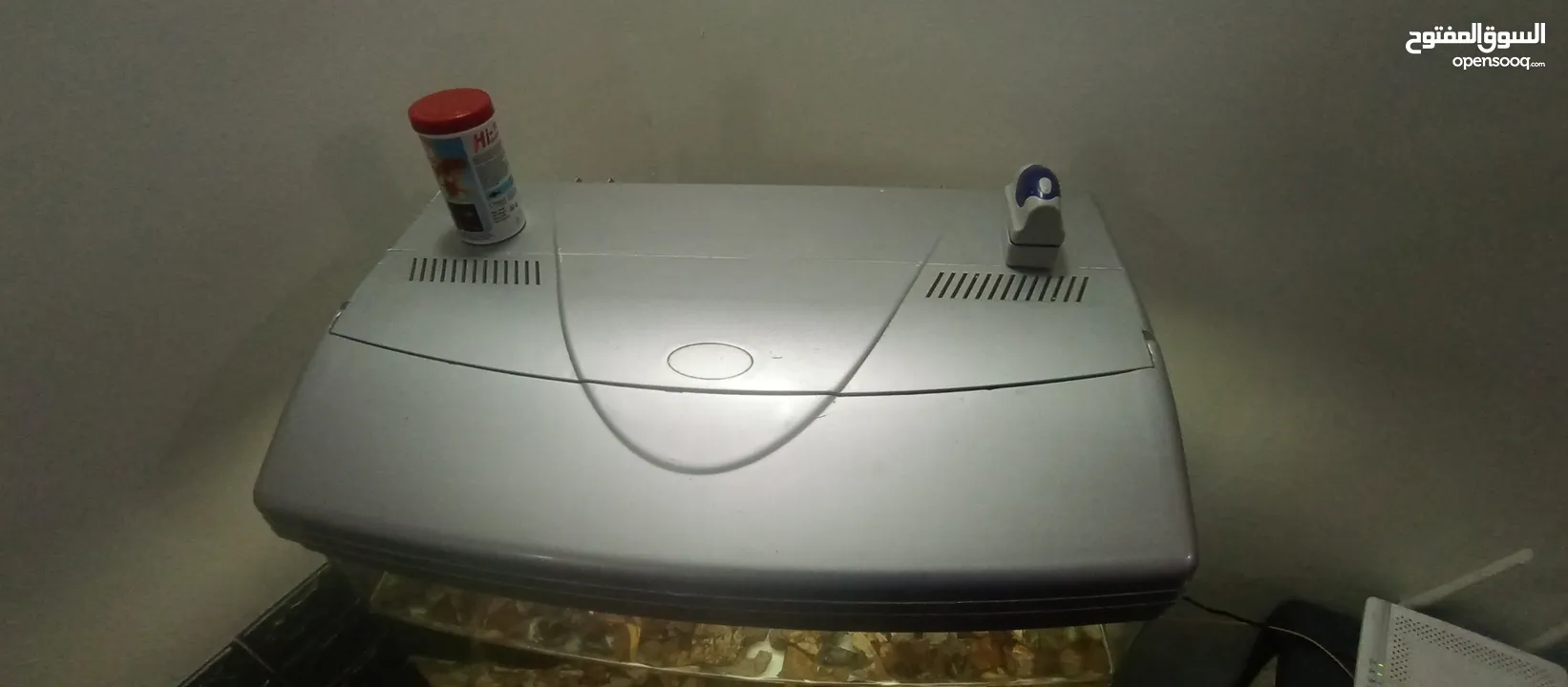 حوض سمك اجنبي لللبع