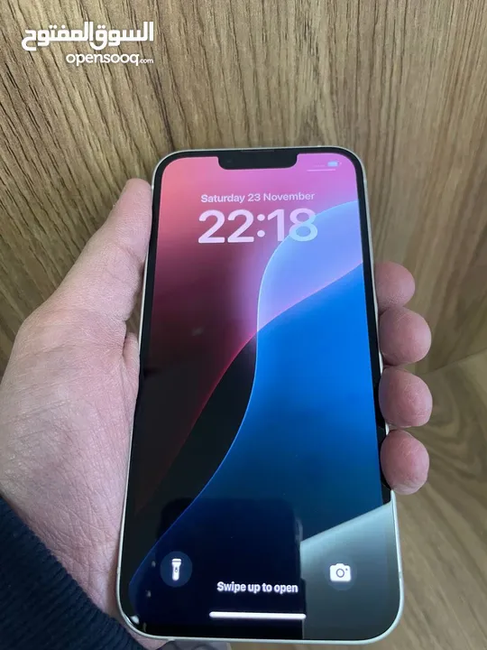 iPhone 13 (128 gb) 86%  أيفون 13 بطاريات عالية بحالة الوكالة   New apple airpods 4