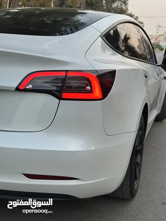 تسلا موديل 3 لون أبيض لؤلؤي 2022 Tesla model 3 . 2022