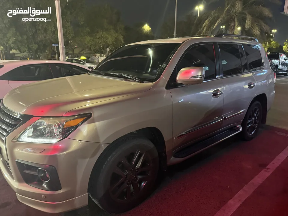 لكزس 2014 Lx570  مواصفات خليجية من المالك مباشره