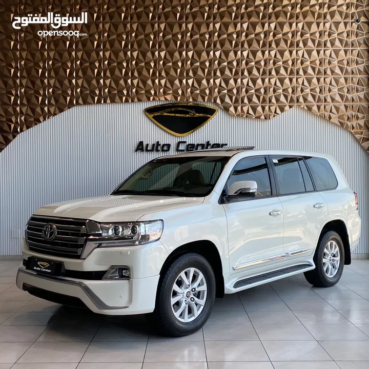 TOYOTA LAND CRUISER GXR V6 2017