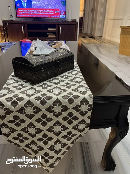 طاولات غرفة جلوس