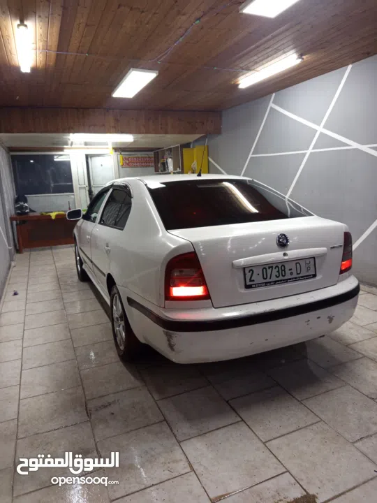 سكودا اوكتافيا 2005