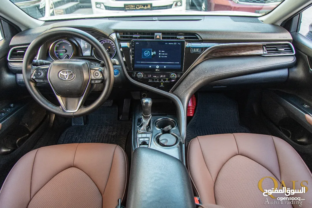 Toyota Camry 2019