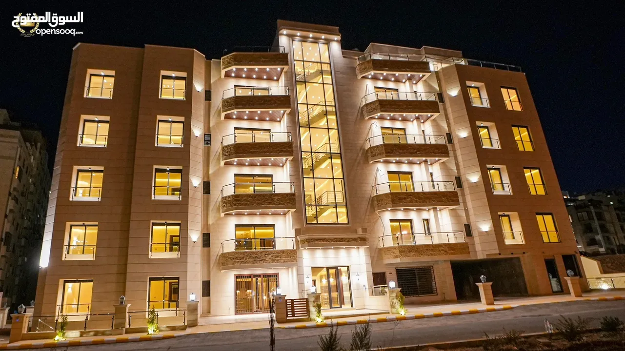 شقة للبيع طابق ارضي 95م مع ترس 50م (سكنية - استثمارية) في ديرغبار شارع ال 60 ، مطبخ راكب ، تدفئة غاز