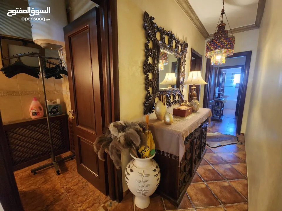 شقة استثمارية للبيع في ام اذينة - REF: 14673