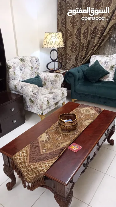 طقم صالون كامل مع طقم سفرة Living and Dining room furniture