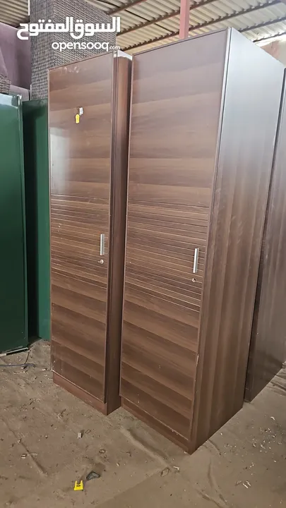 SINGLE DOOR CABINET