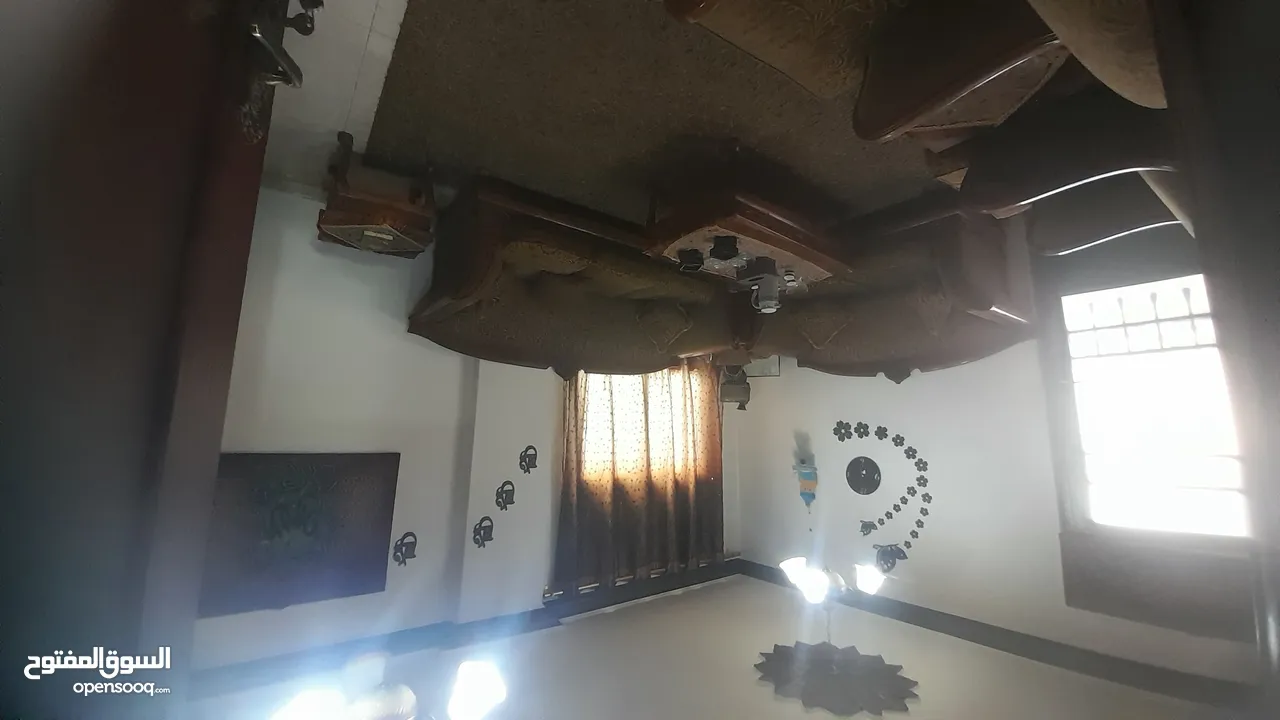 شقة طابق ثالث للبيع