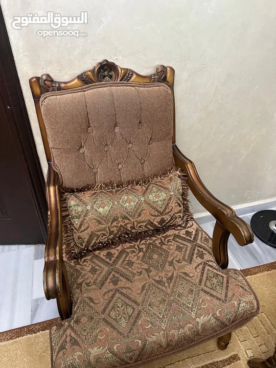 طقم كنب 9 مقاعد + طقم طربيزات سوكريت