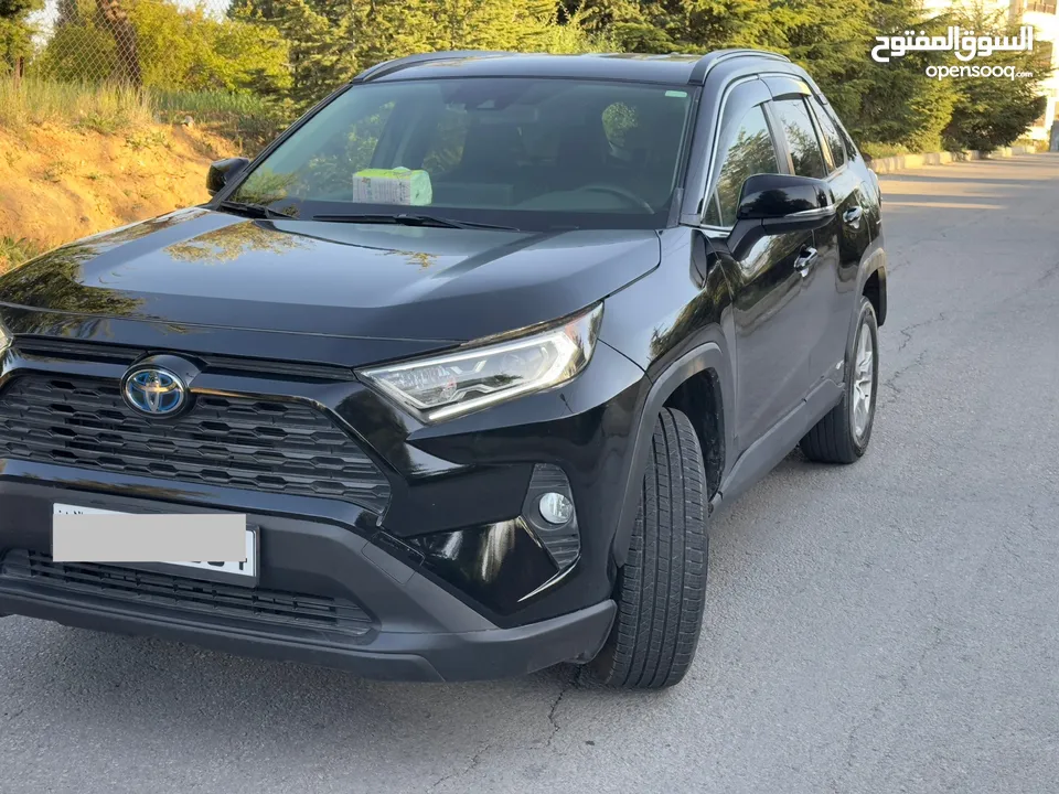 TOYOTA RAV4 HYBRID 2021 XLE