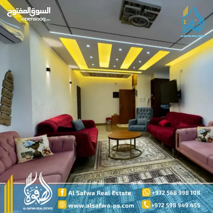 روف مميز جدا للايجار وسط البلد مساحه كبيره مناسبه لراحتك وراحه عائلتك