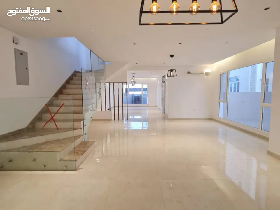 6 BR + 1 Maid’s Room Stunning Villa for Rent in Azaiba