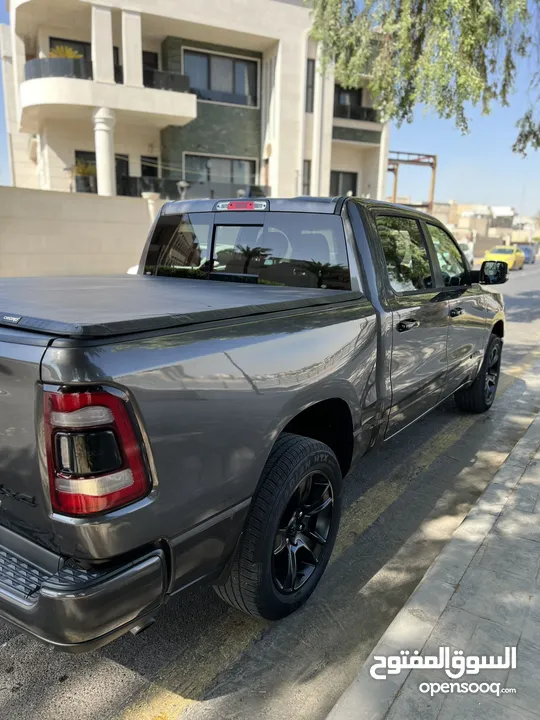 RAM BIGHORN1500 NIGHT EDITION 2023