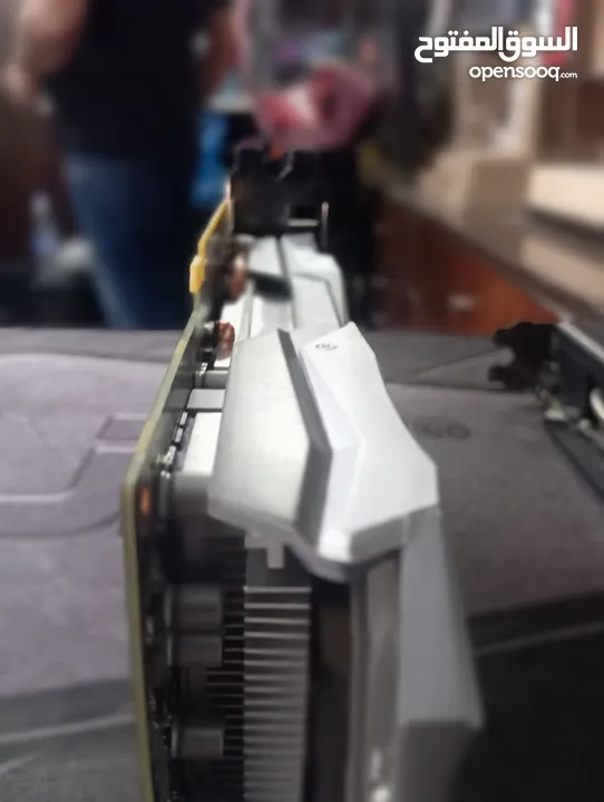 كرت شاشة MSI GTX 1660 SUPER (6GB) مناسب للفئات المتوسطة بلمع كرتونة ما شاء الله مبارك لصاحب النصيب