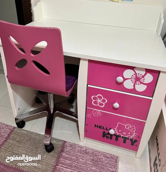 غرفة نوم اطفال هيلو كيتي خشب ممتاز  بسعرررررمغررررري