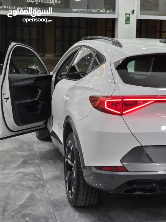 CUPRA FORMENTOR – Black Edition