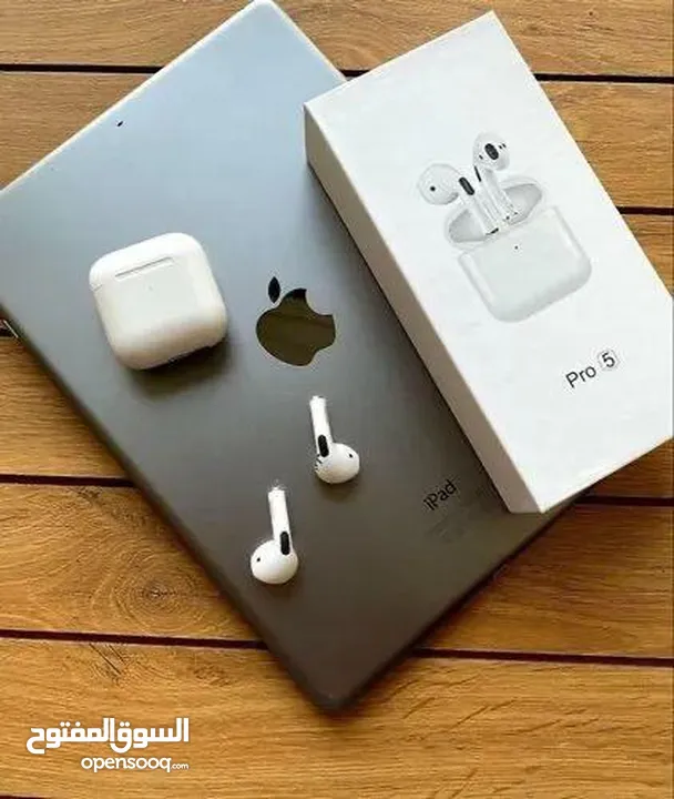 سماعة Apple airbuds pro 5  بلوتوث ...متوفرة باللون الأبيض فقط .. مكفولة