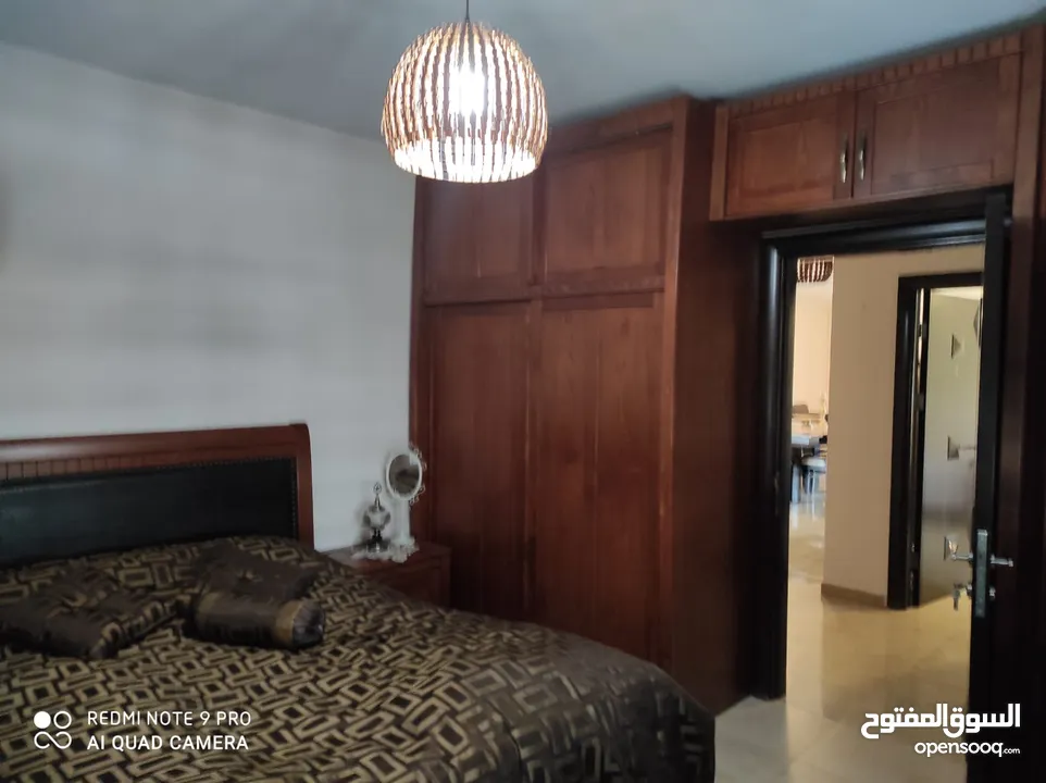 شقة مفروشة للإيجار في عين منجد