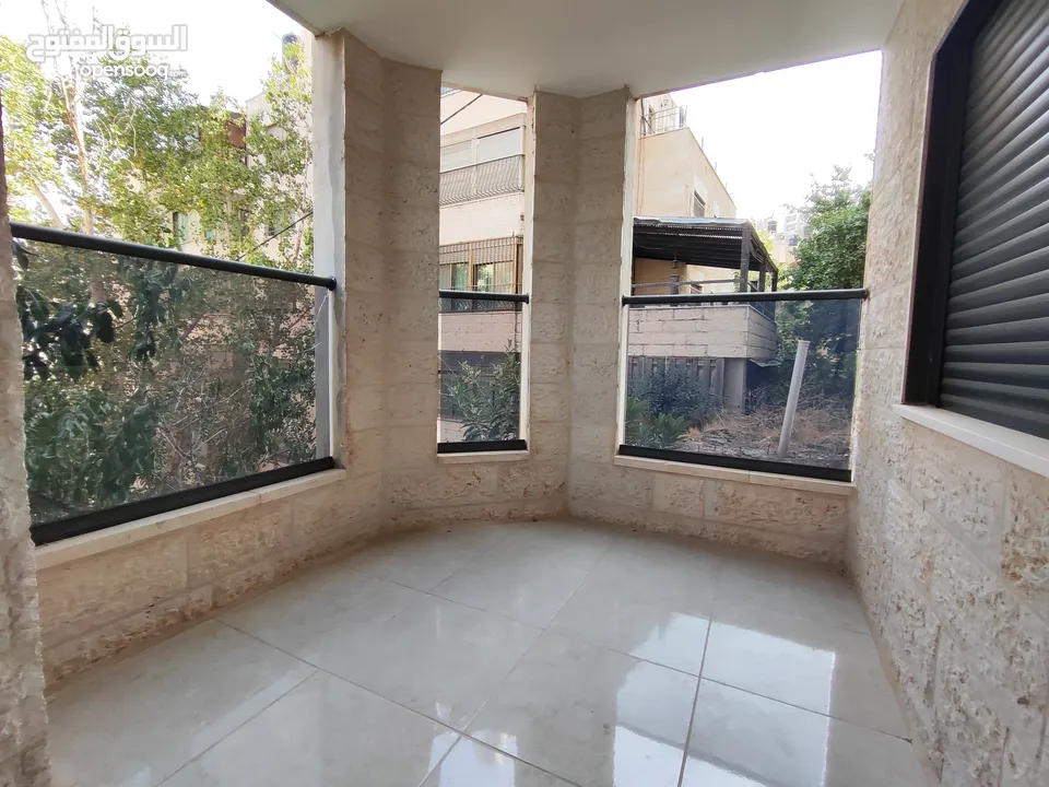 New unfurnished apartment for rent in Ramallah, Al-Tira