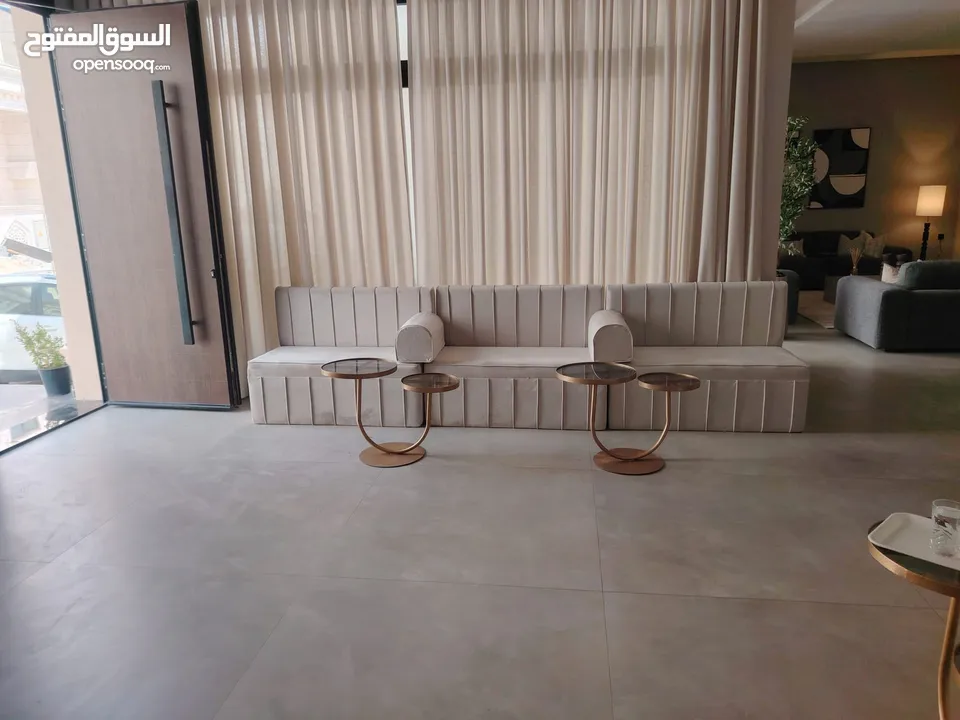 لمسة فخامة تأجير لوازم المناسبات