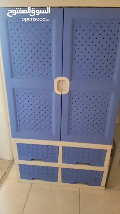خزانه اطفال بيبي بحالة جيدة